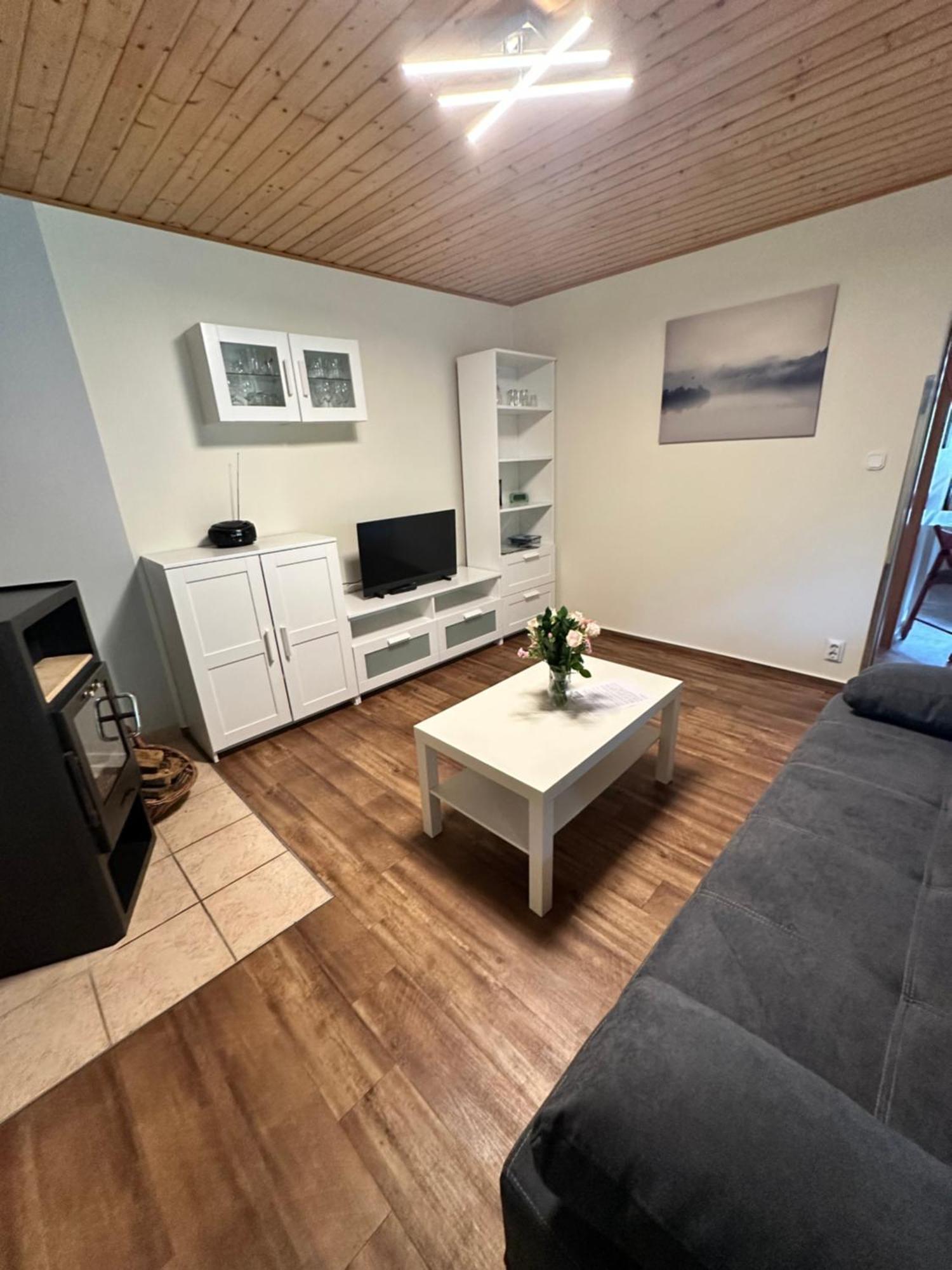 Bungalow Am Dobbertiner See Dış mekan fotoğraf